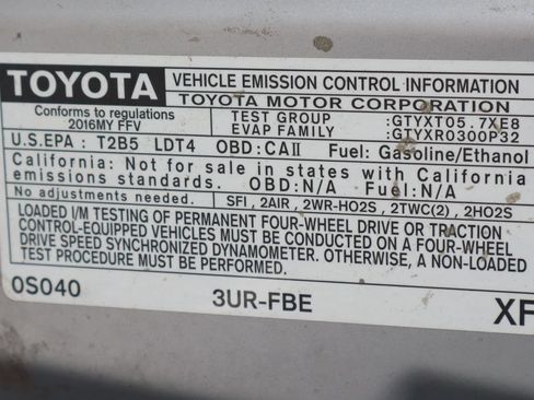 Used 2016 Toyota Tundra SR5 w/ SR5 Upgrade Package AWD/4WD image 16