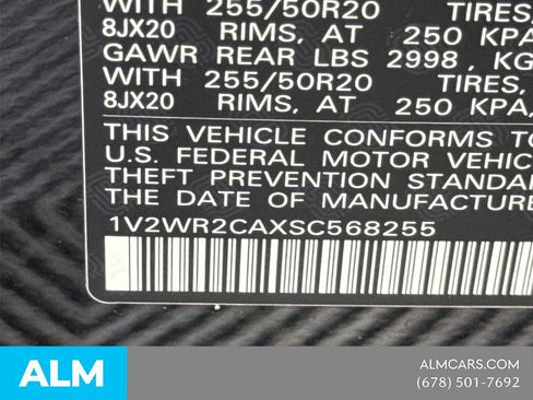 Used 2025 Volkswagen Atlas SE FWD image 37