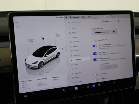 Used 2022 Tesla Model 3 image 37