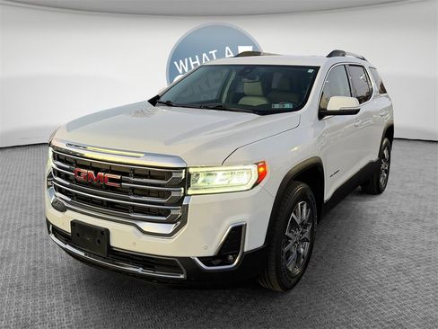 Certified 2023 GMC Acadia SLT image 8