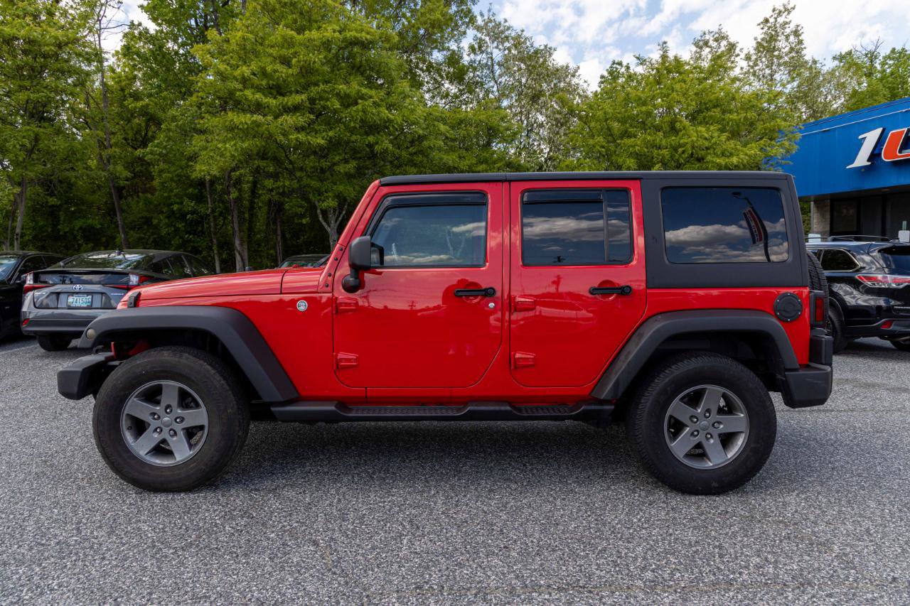 Used 2016 Jeep Wrangler Unlimited Sport w/ Quick Order Package 24S AWD/4WD image 3