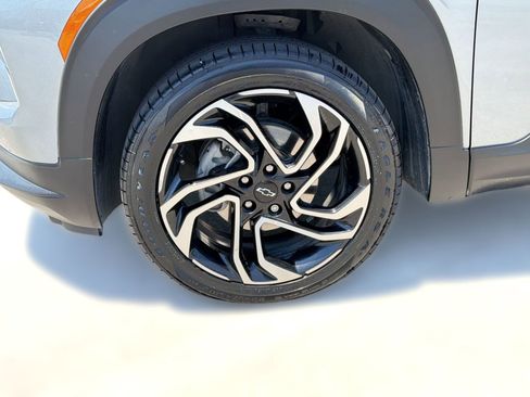 Certified 2024 Chevrolet TrailBlazer RS w/ Convenience Package AWD/4WD image 12