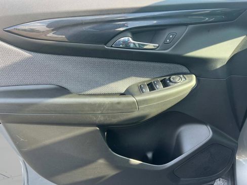 Used 2025 Chevrolet TrailBlazer LT image 34