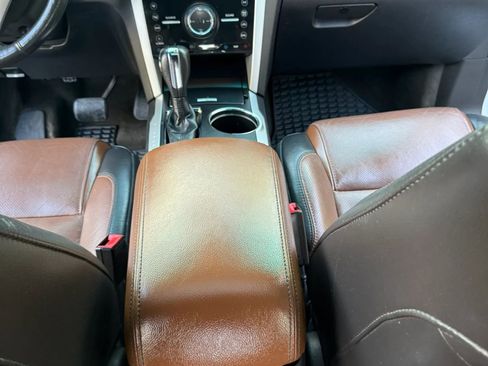 Used 2014 Ford Explorer Limited w/ Equipment Group 302A AWD/4WD image 33