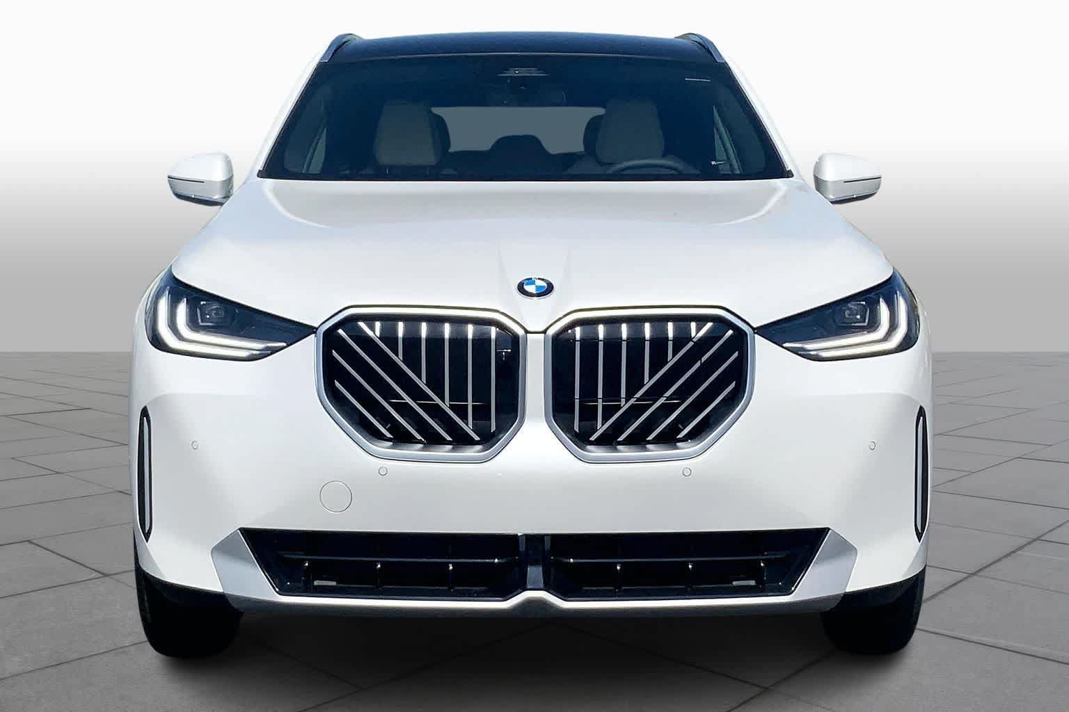New 2026 BMW X3 xDrive30i w/ Premium Package AWD/4WD image 3