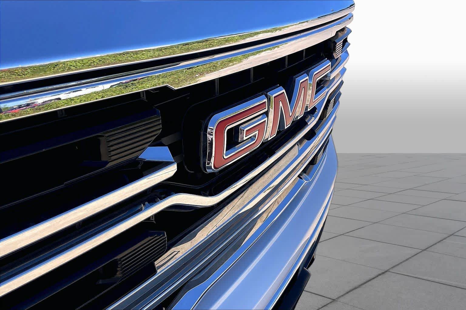 Used 2026 GMC Sierra 1500 SLT RWD image 27
