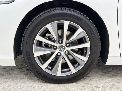 Used 2020 Lexus ES 350 w/ Premium Package FWD image 12
