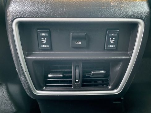 Used 2017 Nissan Murano Platinum w/ Platinum Technology Package image 9