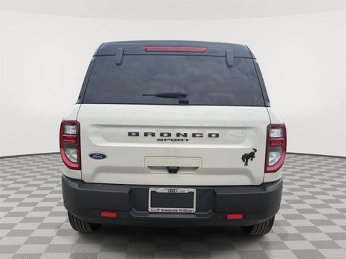 Used 2024 Ford Bronco Sport Outer Banks w/ Tech Package AWD/4WD image 4