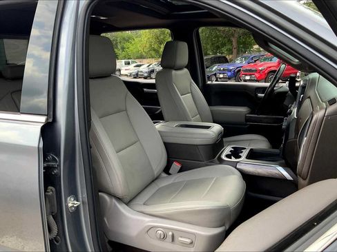 Used 2021 Chevrolet Silverado 1500 LTZ w/ LTZ Premium Texas Edition AWD/4WD image 9