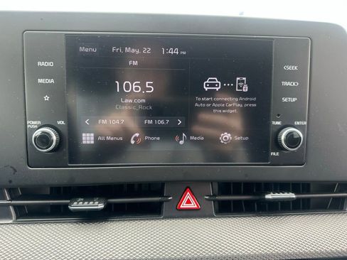 Used 2025 Kia Sportage LX AWD/4WD image 8