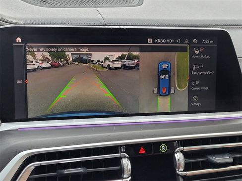 Used 2022 BMW X7 xDrive40i w/ M Sport Package image 18