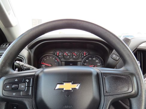 Used 2025 Chevrolet Silverado 1500 W/T RWD image 19