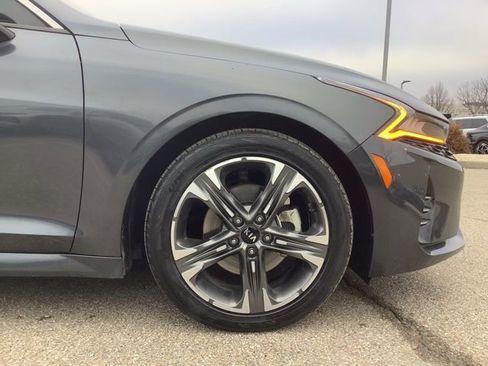 Used 2021 Kia K5 EX image 36