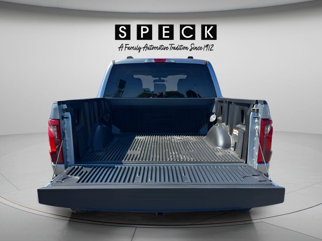 Used 2025 Ford F150 XLT w/ Equipment Group 301A Standard AWD/4WD image 5