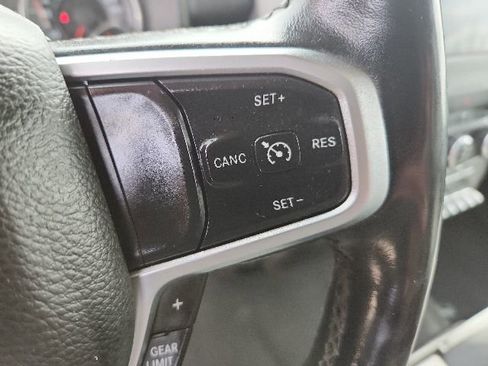 Used 2019 RAM 1500 Big Horn AWD/4WD image 11