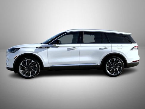 New 2026 Lincoln Aviator Reserve image 8