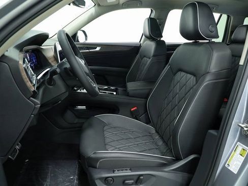 New 2026 Volkswagen Atlas SEL Premium R-Line AWD/4WD image 31