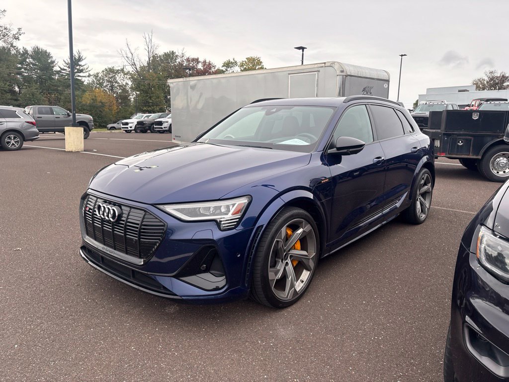 Used 2022 Audi e-tron S Prestige AWD/4WD image 4