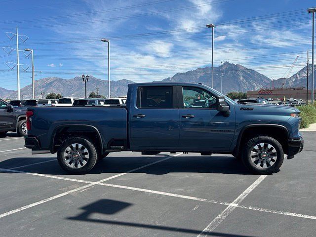 Used 2024 Chevrolet Silverado 2500 Custom w/ Custom Value Package AWD/4WD image 8