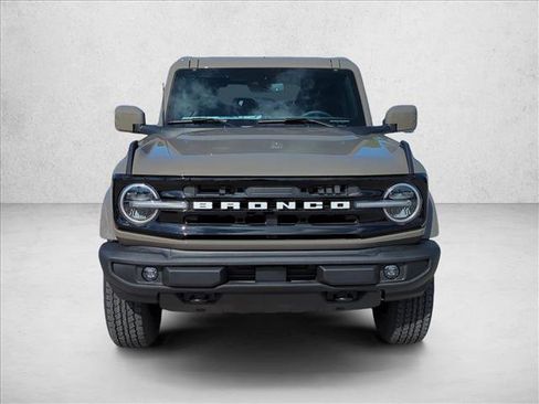 New 2025 Ford Bronco Outer Banks image 6