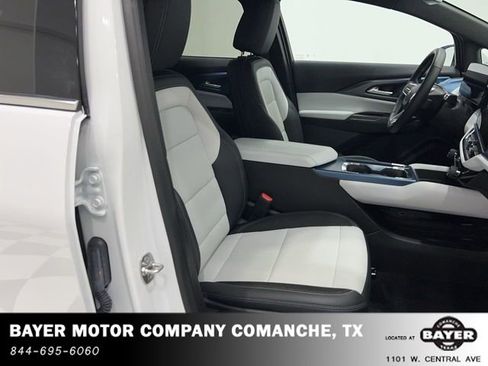 New 2024 Chevrolet Equinox EV LT image 22