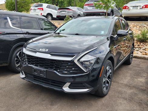 Used 2023 Kia Sportage EX w/ EX Premium Package AWD/4WD image 9