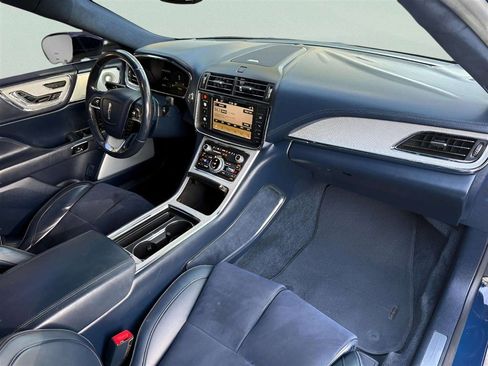 Used 2017 Lincoln Continental Black Label w/ Rear-seat Package AWD/4WD image 22