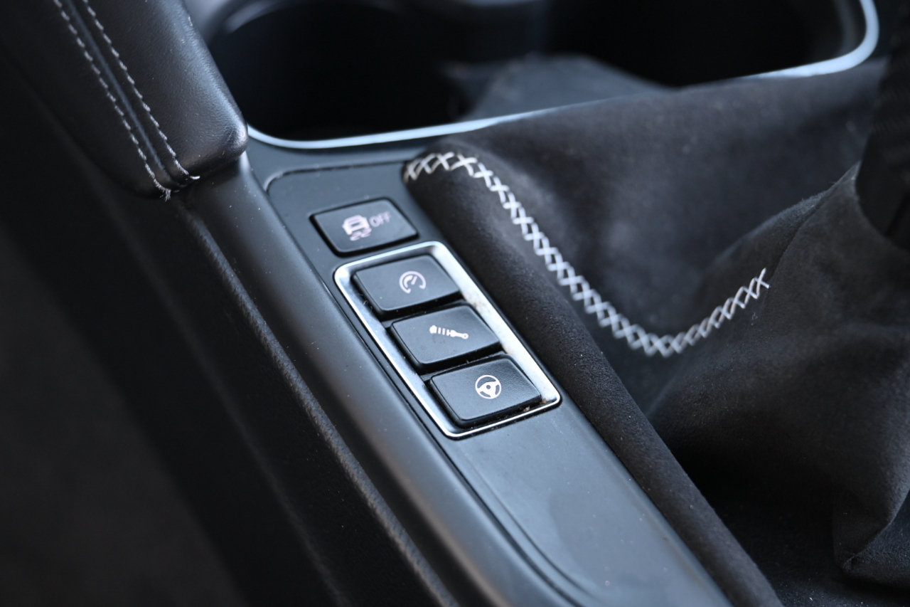 Used 2016 BMW M3 RWD image 29