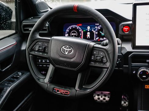 Used 2025 Toyota Tacoma TRD Pro image 13