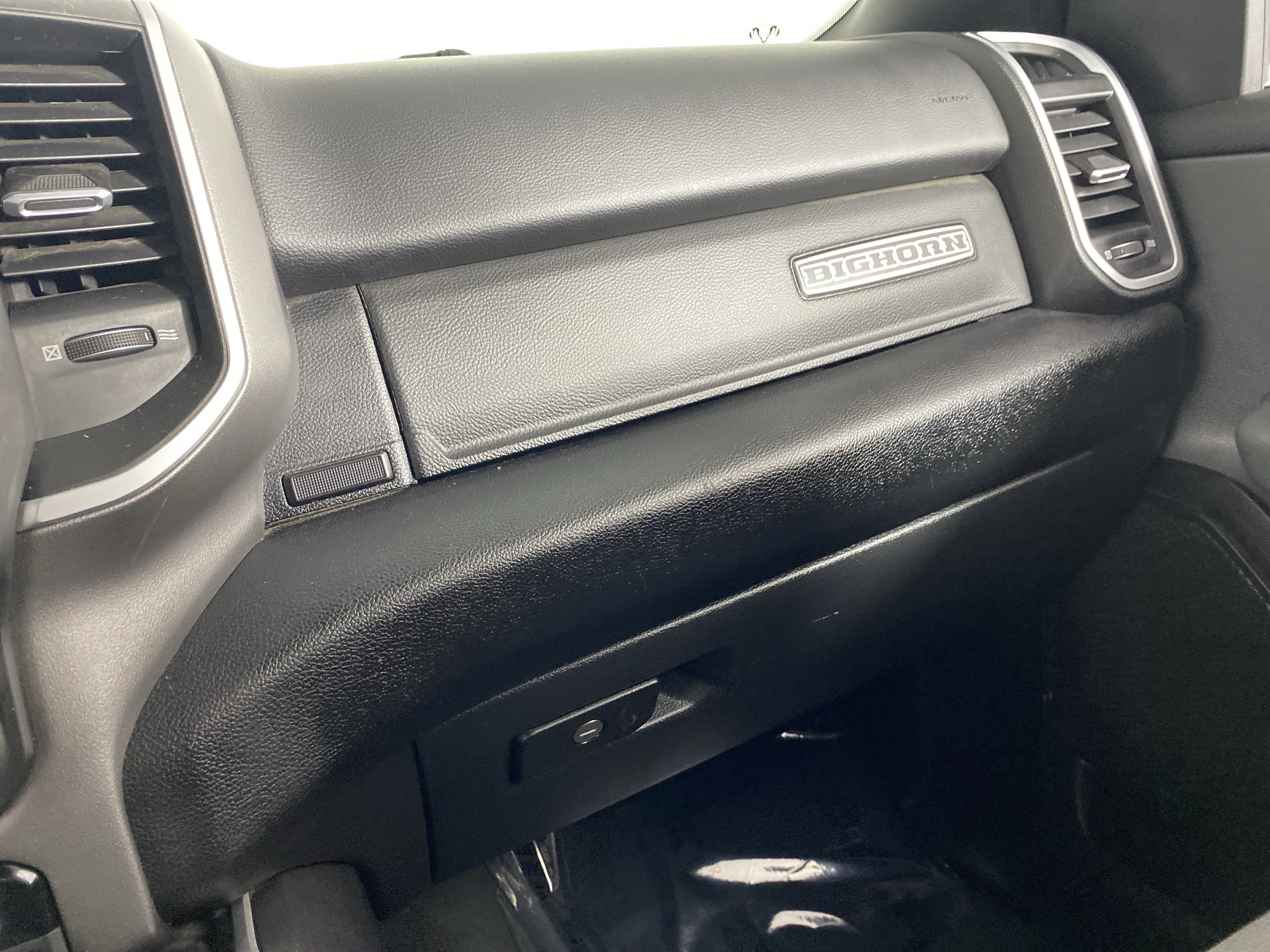 Used 2021 RAM 1500 Big Horn AWD/4WD image 39