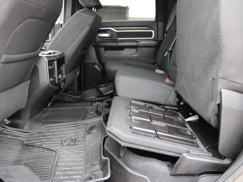 Used 2025 RAM 3500 Big Horn AWD/4WD image 53