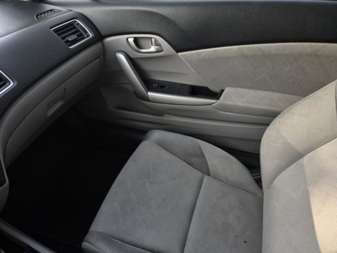 Used 2013 Honda Civic LX image 23