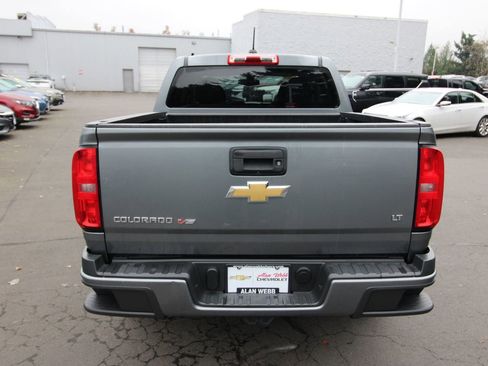 Used 2020 Chevrolet Colorado LT RWD image 4