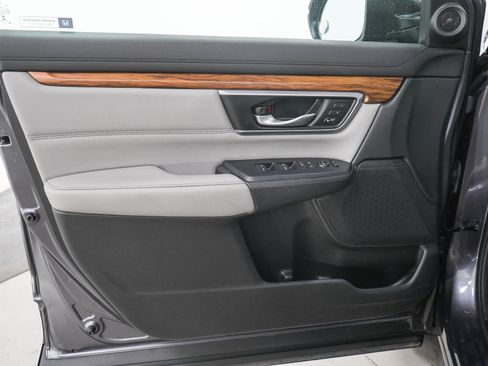 Used 2017 Honda CR-V EX-L image 19