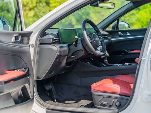New 2026 Kia K5 GT-Line image 13