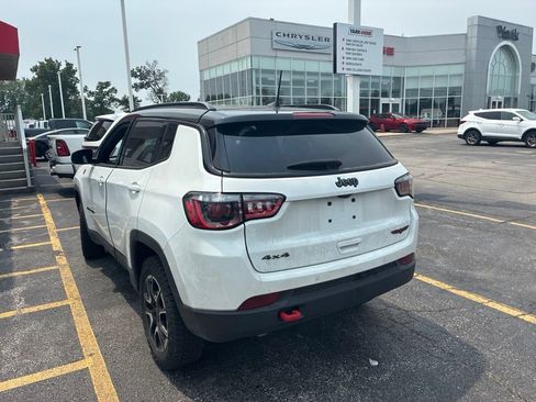 Certified 2025 Jeep Compass Trailhawk AWD/4WD image 5
