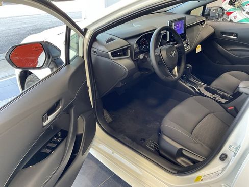 New 2026 Toyota Corolla SE image 9