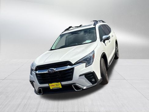 Used 2023 Subaru Ascent Touring AWD/4WD image 17