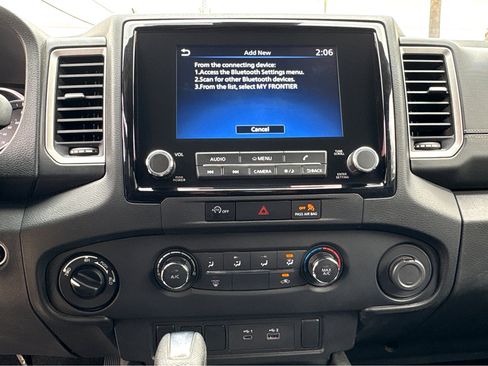 Certified 2024 Nissan Frontier SV AWD/4WD image 32