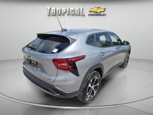 New 2026 Chevrolet Trax RS FWD image 5