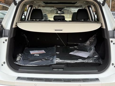 New 2026 Nissan Rogue Platinum w/ Platinum Premium Package AWD/4WD image 23