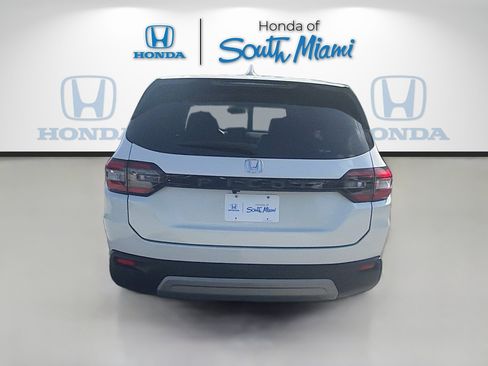 Used 2023 Honda Pilot EX-L image 6