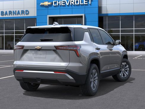 New 2026 Chevrolet Equinox LT AWD/4WD image 4