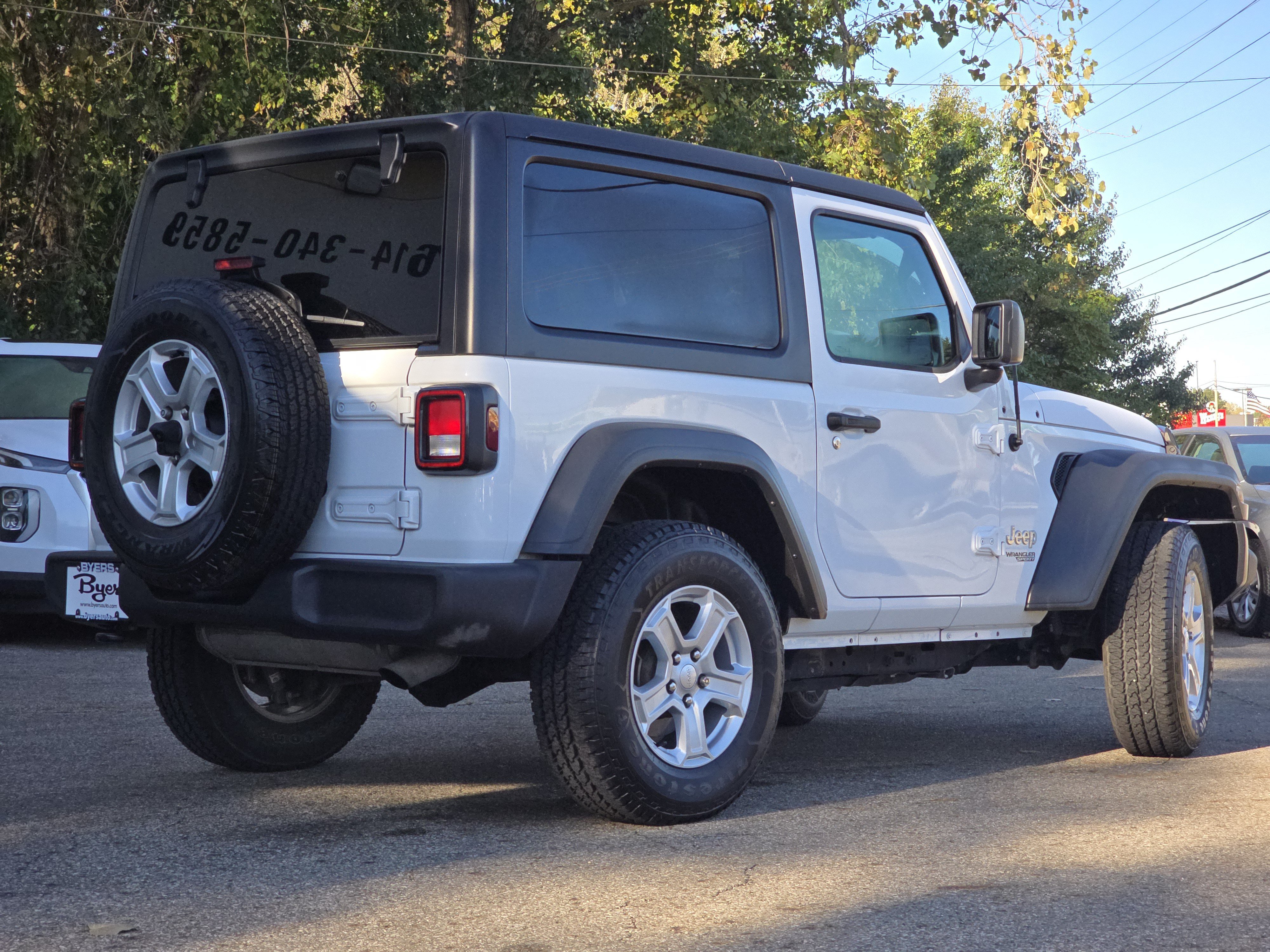 Used 2019 Jeep Wrangler Sport AWD/4WD image 7