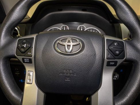 Used 2017 Toyota Tundra SR5 image 17