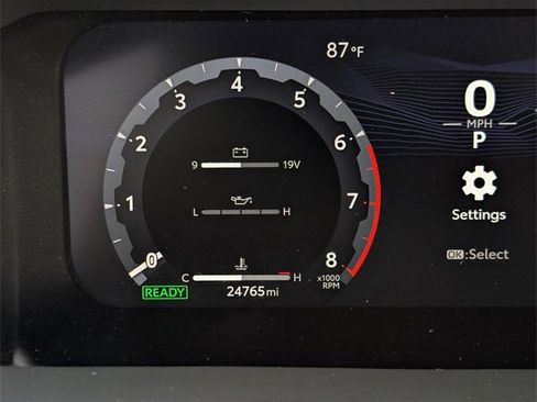 Used 2024 Toyota Tacoma Limited image 13