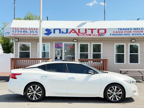 Used 2018 Nissan Maxima 3.5 SL FWD image 3