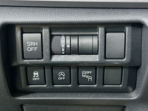 Used 2021 Subaru Crosstrek 2.5i Limited w/ Moonroof Package 2 image 17