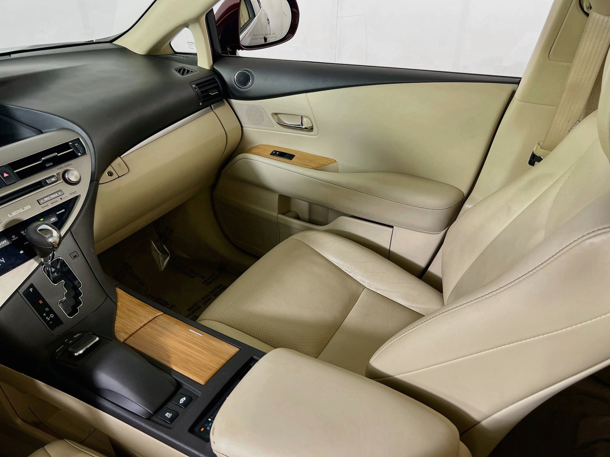 Used 2015 Lexus RX 450h AWD image 24